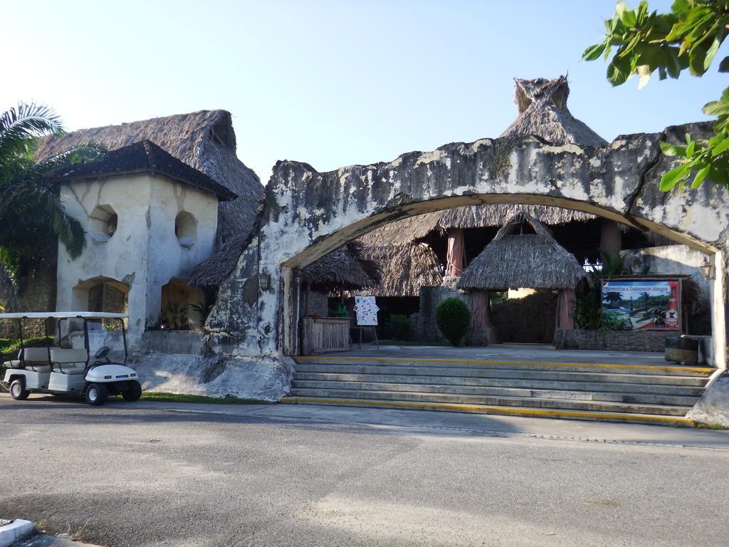 Amatique Bay Hotel Puerto Barrios Ngoại thất bức ảnh