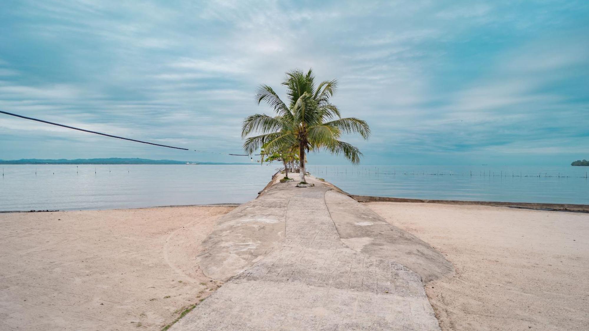 Amatique Bay Hotel Puerto Barrios Ngoại thất bức ảnh