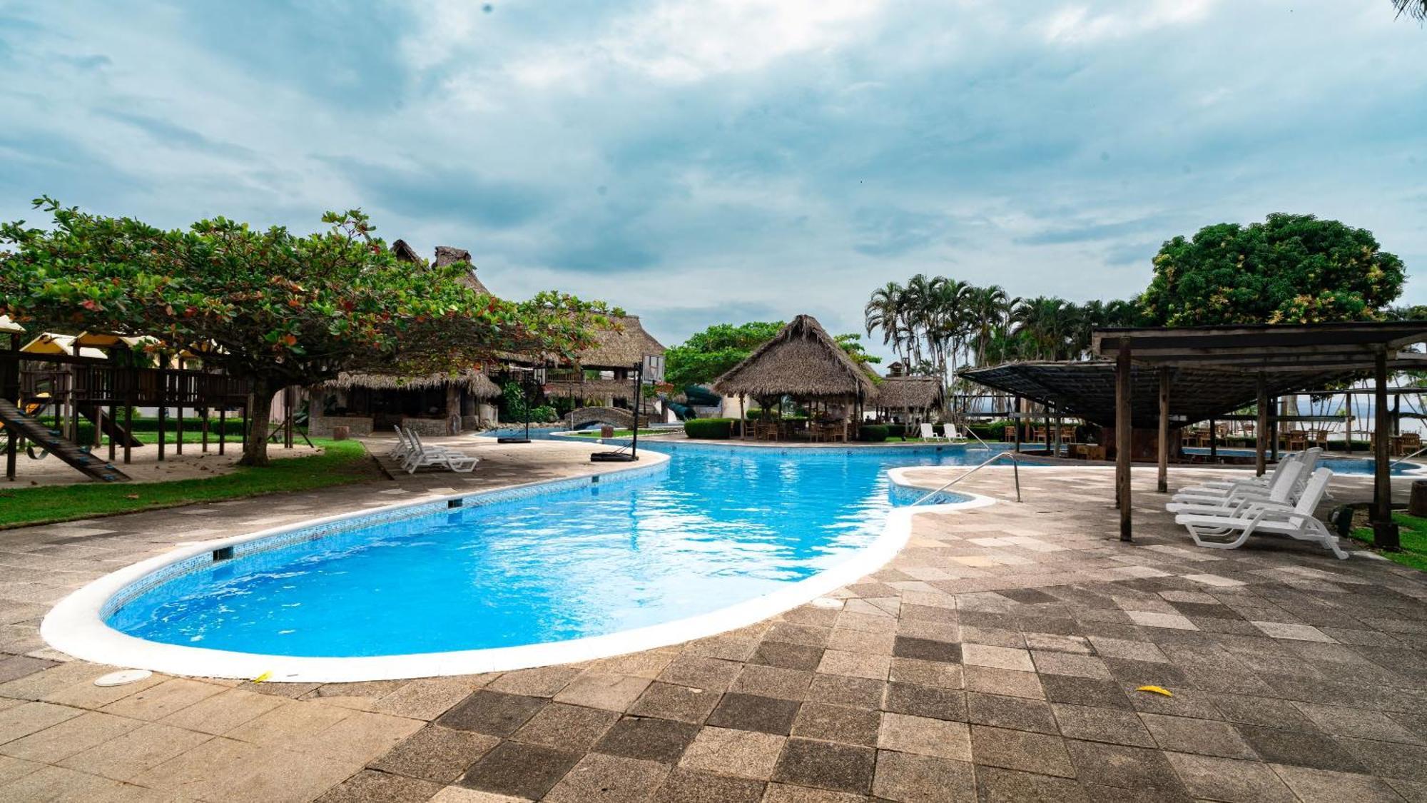 Amatique Bay Hotel Puerto Barrios Ngoại thất bức ảnh