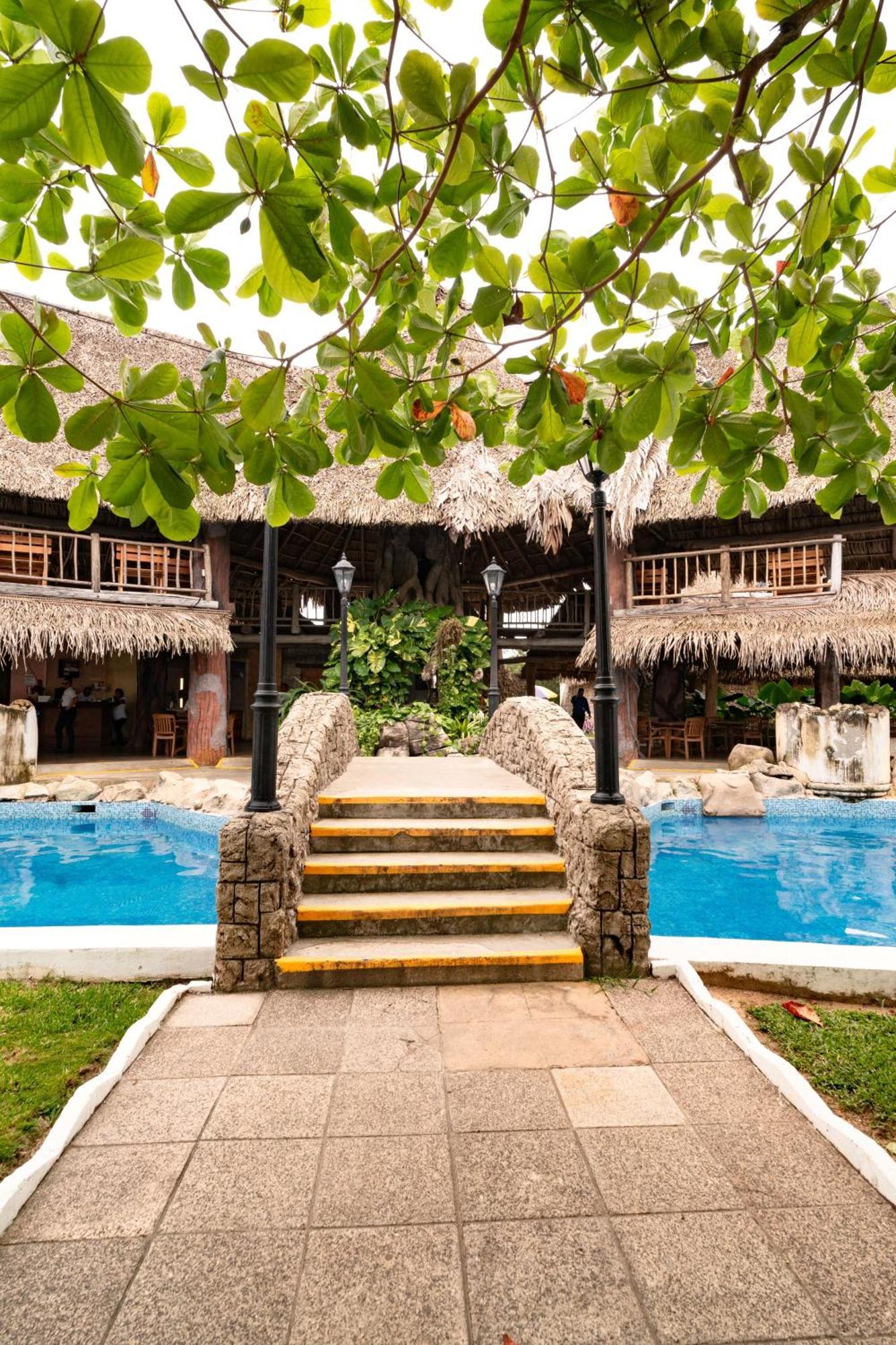 Amatique Bay Hotel Puerto Barrios Ngoại thất bức ảnh