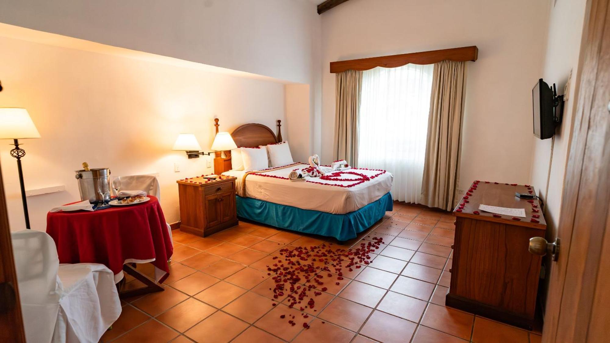 Amatique Bay Hotel Puerto Barrios Ngoại thất bức ảnh