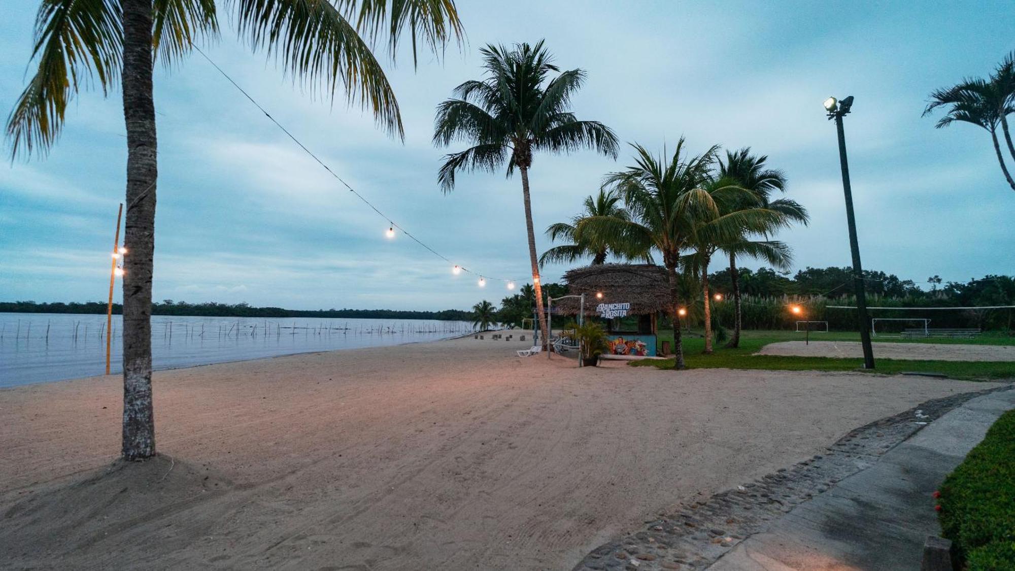 Amatique Bay Hotel Puerto Barrios Ngoại thất bức ảnh
