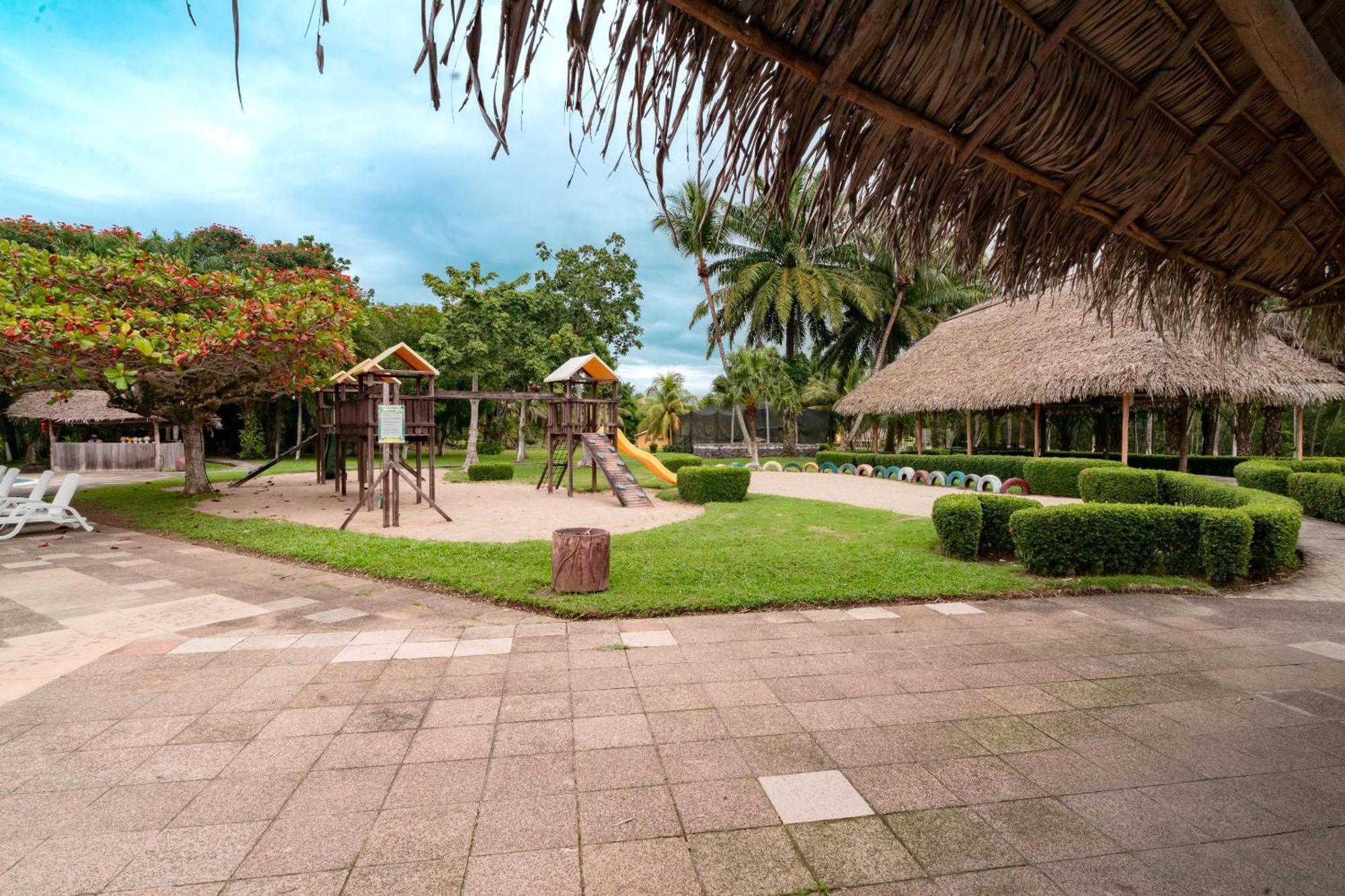 Amatique Bay Hotel Puerto Barrios Ngoại thất bức ảnh
